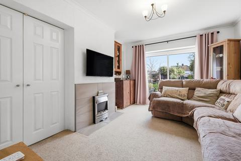 4 bedroom semi-detached house for sale, Fontayne Avenue, Romford, RM1
