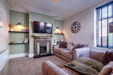 3 bedroom end of terrace house for sale, Victoria Road, Barrow-In-Furness