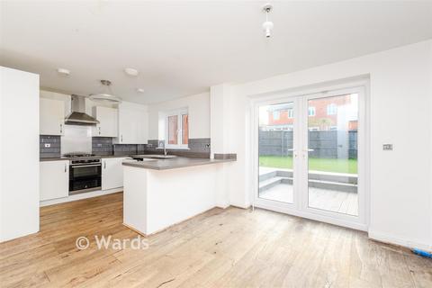 4 bedroom detached house for sale, Dunnock Drive, Rochester ME3