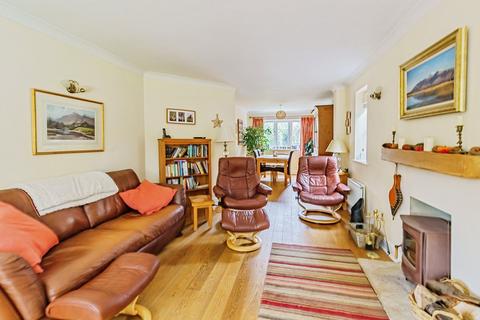 undefined, Mitchell Gardens, Horsham RH13