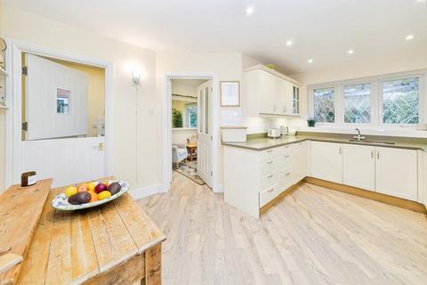 undefined, Mitchell Gardens, Horsham RH13