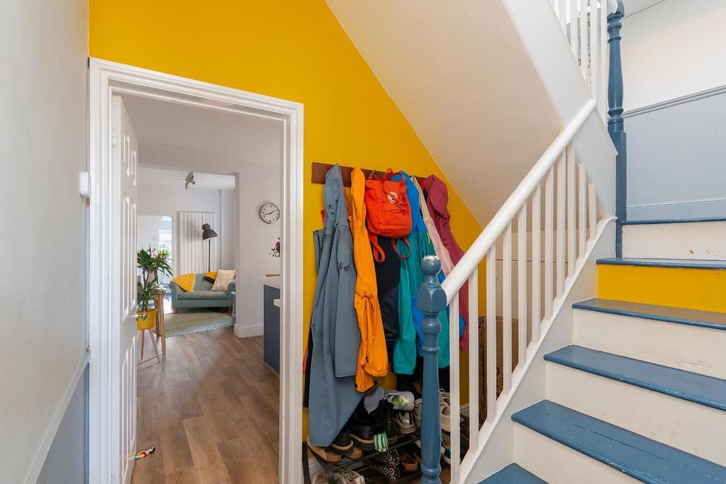 0 A4 SBR - Hallway A.jpg