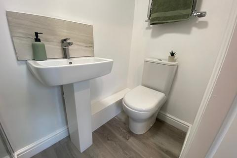 6 bedroom house share to rent, Room 3 @ 210 Wistaston Road, Crewe, CW2