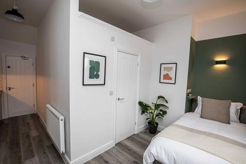 6 bedroom house share to rent, Room 3 @ 210 Wistaston Road, Crewe, CW2