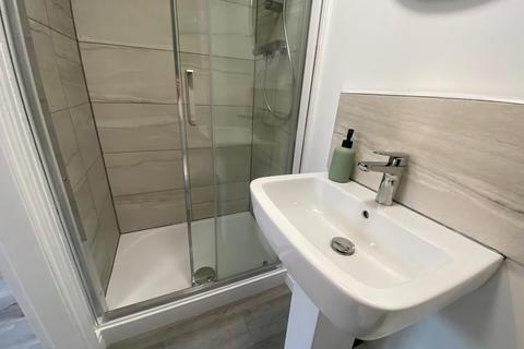 undefined, Room 3 @ 210 Wistaston Road, Crewe, CW2