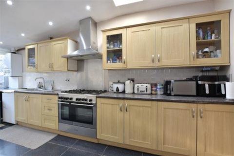 4 bedroom terraced house for sale, Claughton Road, Plaistow E13