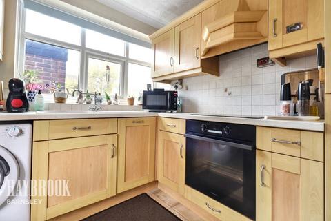 3 bedroom semi-detached house for sale, Chatsworth Road, Athersley