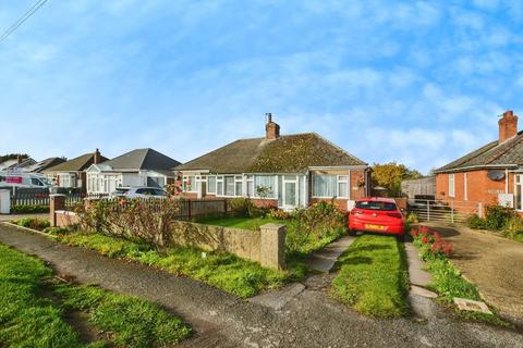 2 bedroom semi-detached bungalow for sale, Croft Bank, Skegness PE24