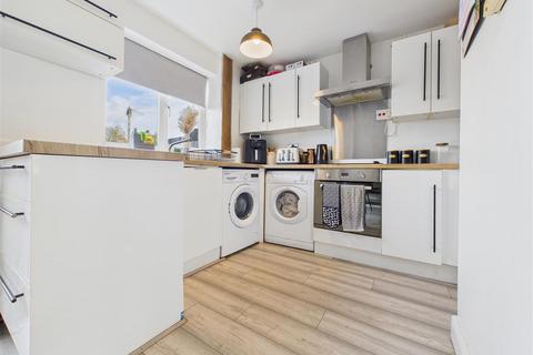 3 bedroom terraced house for sale, Johnson Close, Rugeley