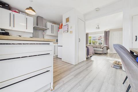 3 bedroom terraced house for sale, Johnson Close, Rugeley