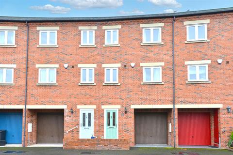 4 bedroom townhouse for sale, St. Julians Crescent, Shrewsbury