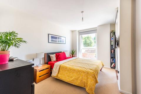1 bedroom flat to rent, Rosenburg Road, South Acton, London, W3