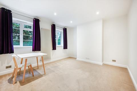 undefined, Bushey Road, London SW20
