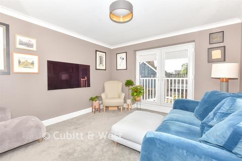 3 bedroom townhouse for sale, Brewery Hill, Arundel BN18