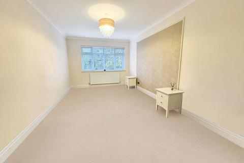 31 Southdown Crescent, Cheadle Hulme, Cheadle, SK8 6EQ