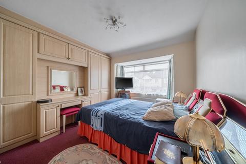 undefined, Clauson Avenue, Northolt, UB5