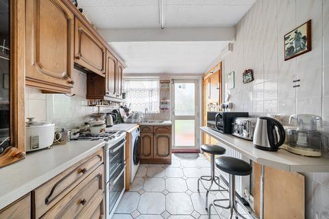 undefined, Clauson Avenue, Northolt, UB5