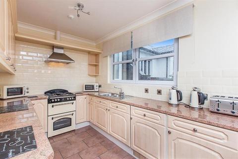 undefined, Heavitree Road, Exeter, EX1 2LQ