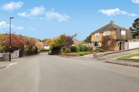 undefined, Trinity Close, Sanderstead, South Croydon, CR2