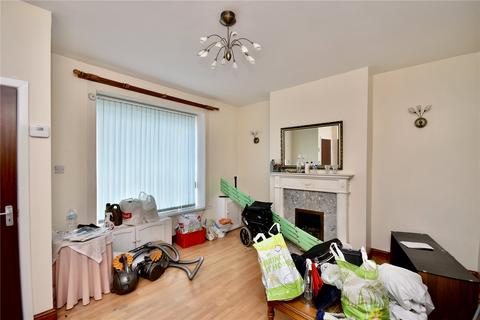 undefined, Oldham Road, Shaw, Oldham, Greater Manchester, OL2