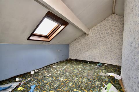 undefined, Oldham Road, Shaw, Oldham, Greater Manchester, OL2