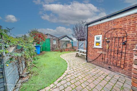 2 bedroom terraced house for sale, Upper Sneyd Road, Wolverhampton WV11
