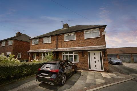 Lightley Close, Sandbach