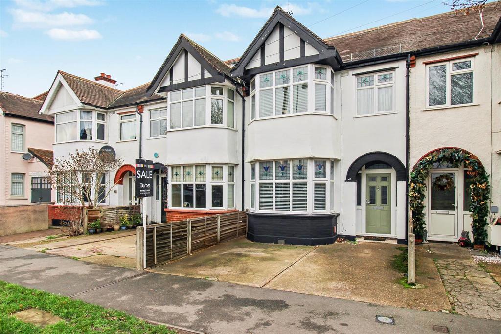 cavendish-gardens-westcliff-on-sea-3-bed-terraced-house-400-000
