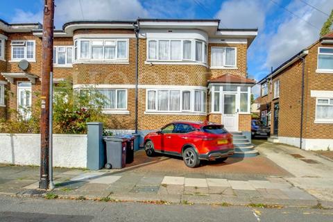 3 bedroom end of terrace house for sale, Clifford Way, London, NW10
