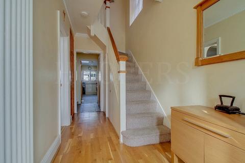 3 bedroom end of terrace house for sale, Clifford Way, London, NW10