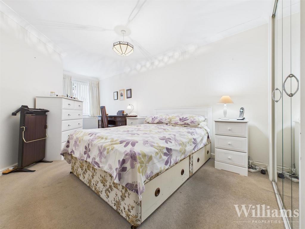 CAM02861 G0-PR0512-STILL002.jpg