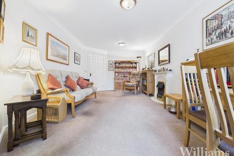 1 bedroom retirement property for sale, Croft Road, Aylesbury HP21