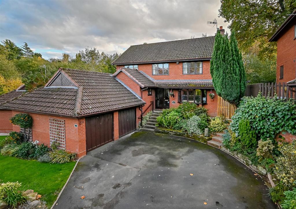 1 Wells Close-28.jpg