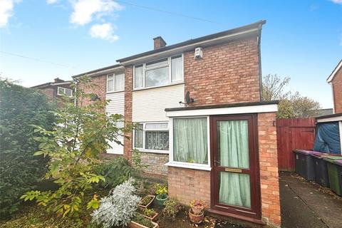 3 bedroom semi-detached house to rent, Chartwell Road, Telford TF1