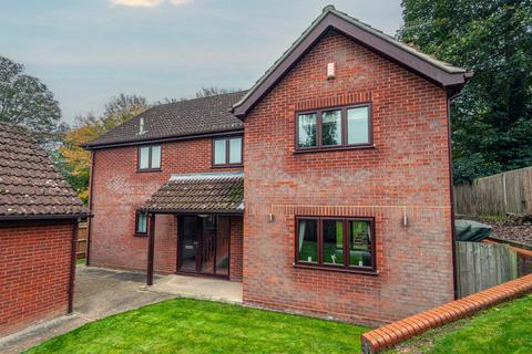 undefined, Norman Close, Woodbridge, IP12 1JT