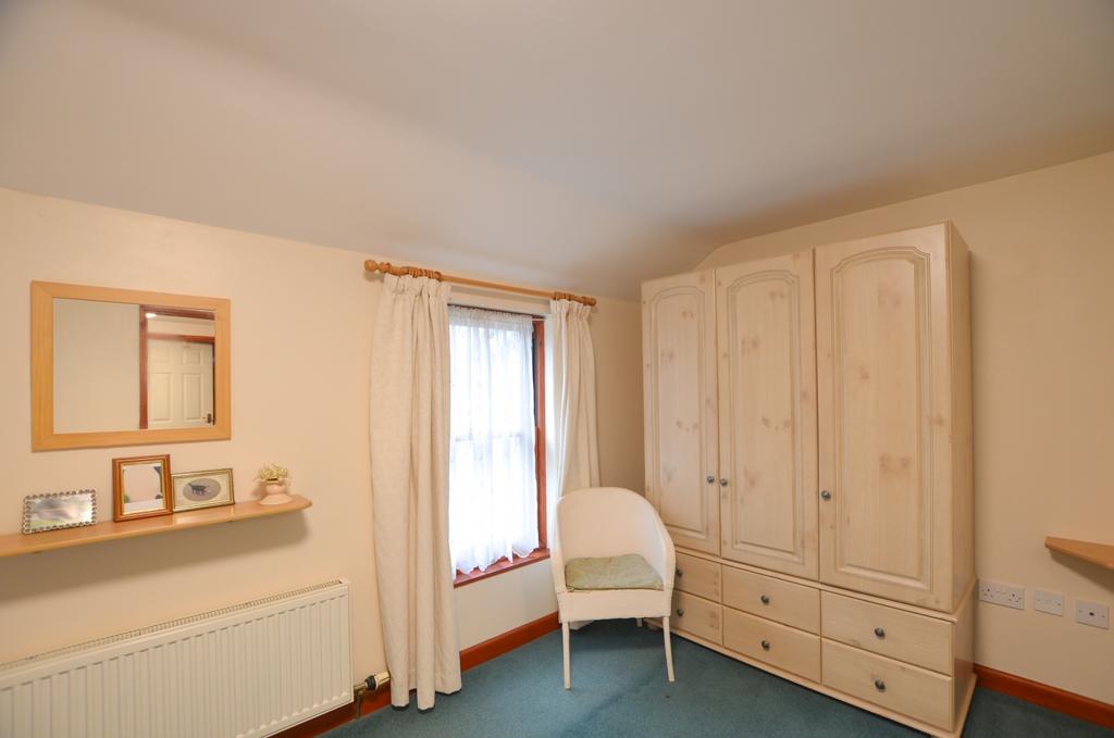 To Book A Viewing Call TPS Lostwithiel On 01208 87