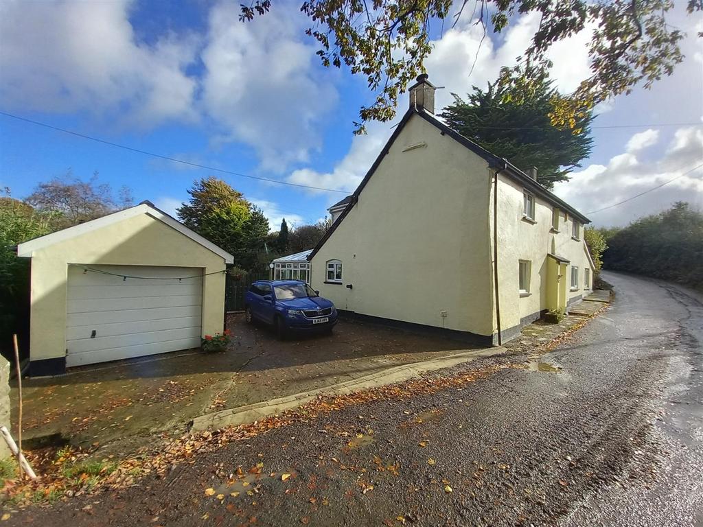 Stockbridge Front.jpg