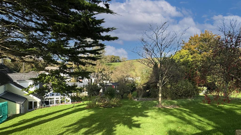 Garden 9.jpg