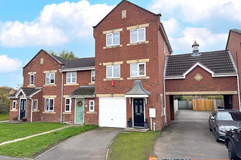 Cludd Avenue, Newark NG24