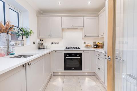 2 bedroom terraced house for sale, St. Francis Gardens, Crawley RH10