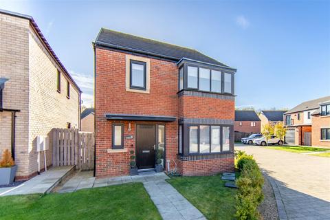 4 bedroom detached house for sale, Collier Gardens, Havannah Park, NE13