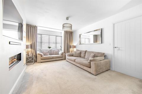 4 bedroom detached house for sale, Collier Gardens, Havannah Park, NE13