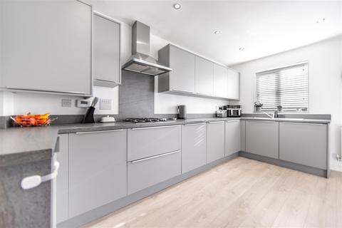 4 bedroom detached house for sale, Collier Gardens, Havannah Park, NE13