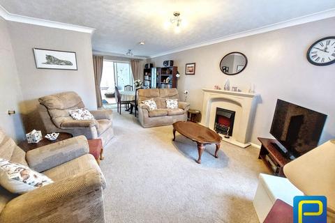 3 bedroom end of terrace house for sale, Priory Park, Amble, Northumberland, NE65 0HY