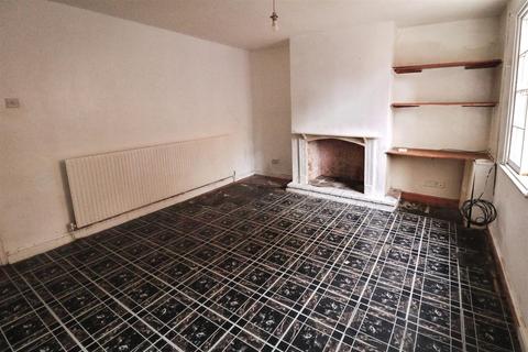 2 bedroom terraced house for sale, Dorfold Street, Crewe