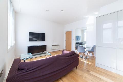 2 bedroom apartment to rent, Chaucer Building, Grainger Street, Newcastle Upon Tyne