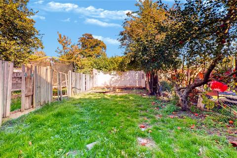 3 bedroom house to rent, Burges Road, East Ham, E6