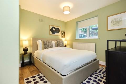 3 bedroom apartment to rent, St. John's Villas, London, N19
