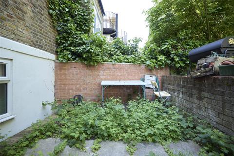 3 bedroom apartment to rent, St. John's Villas, London, N19
