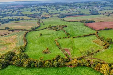 undefined, Land at Caverswall Farm, Gratwich